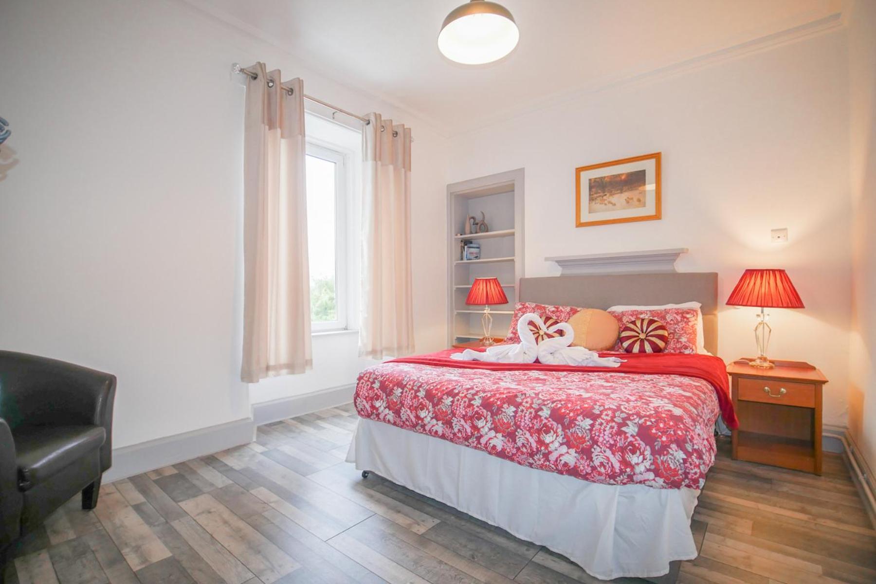 Telford Rd 5 Bedroom House 因弗内斯 外观 照片