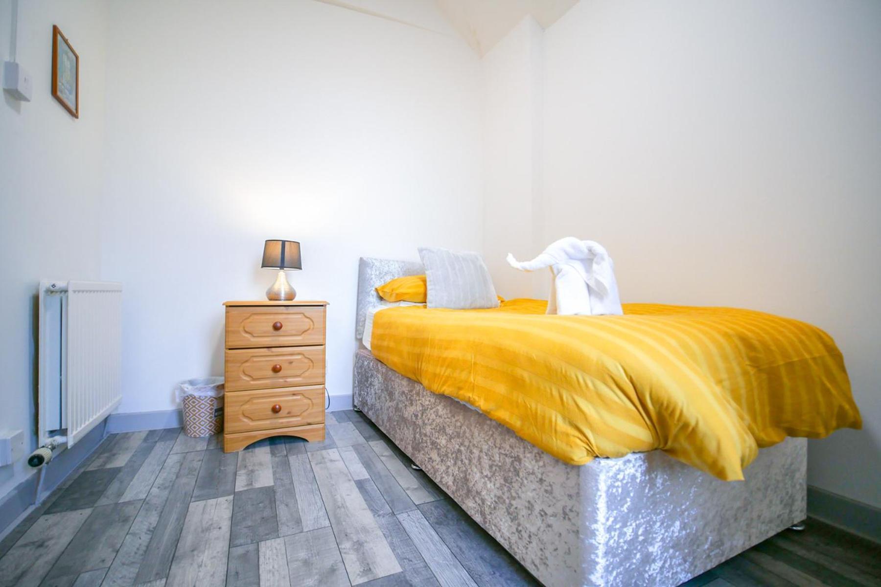 Telford Rd 5 Bedroom House 因弗内斯 外观 照片