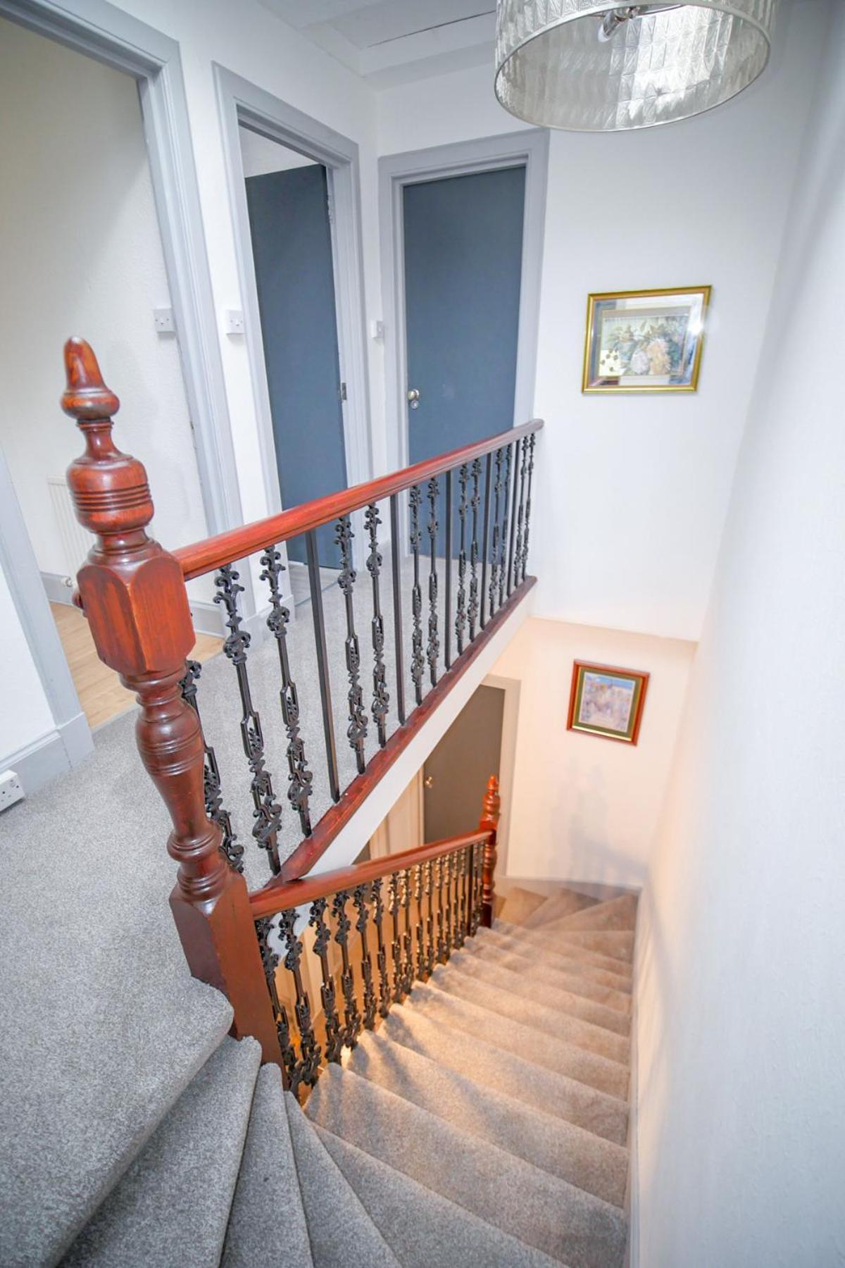 Telford Rd 5 Bedroom House 因弗内斯 外观 照片