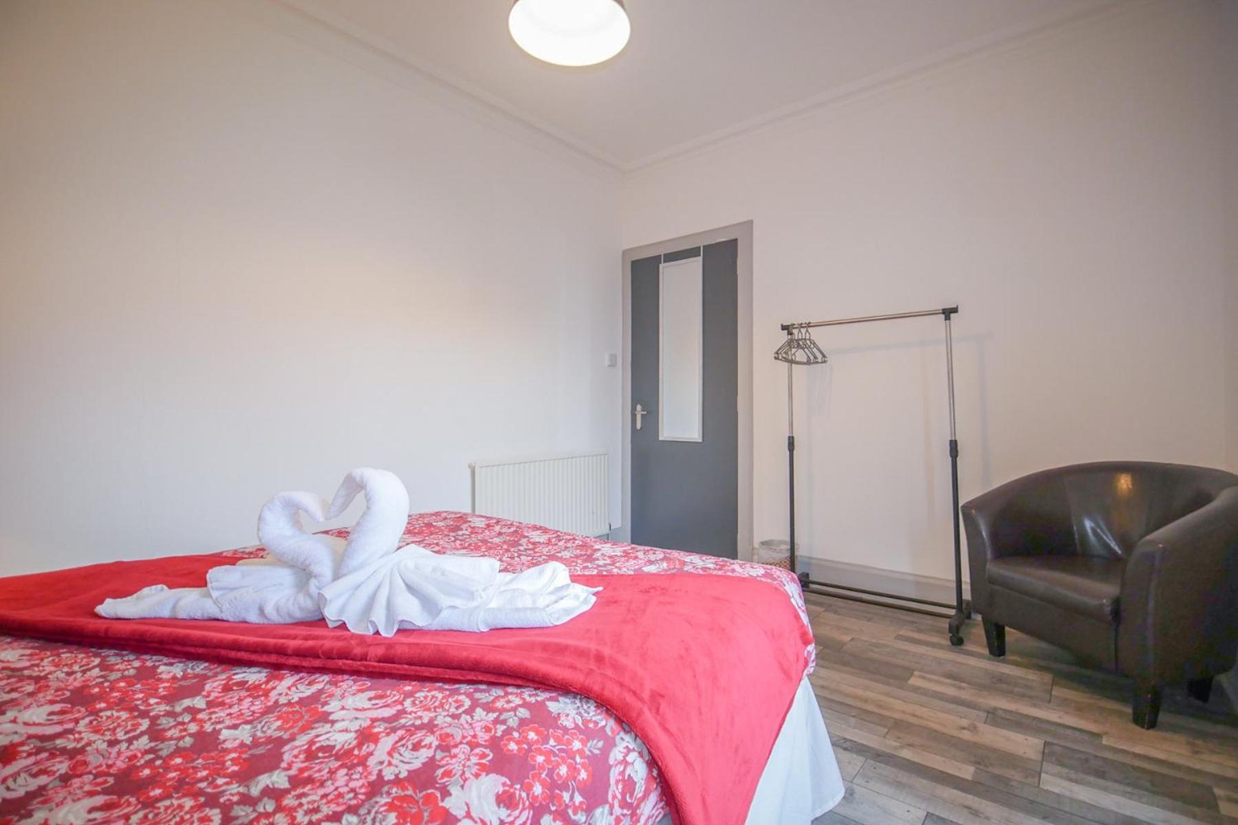 Telford Rd 5 Bedroom House 因弗内斯 外观 照片