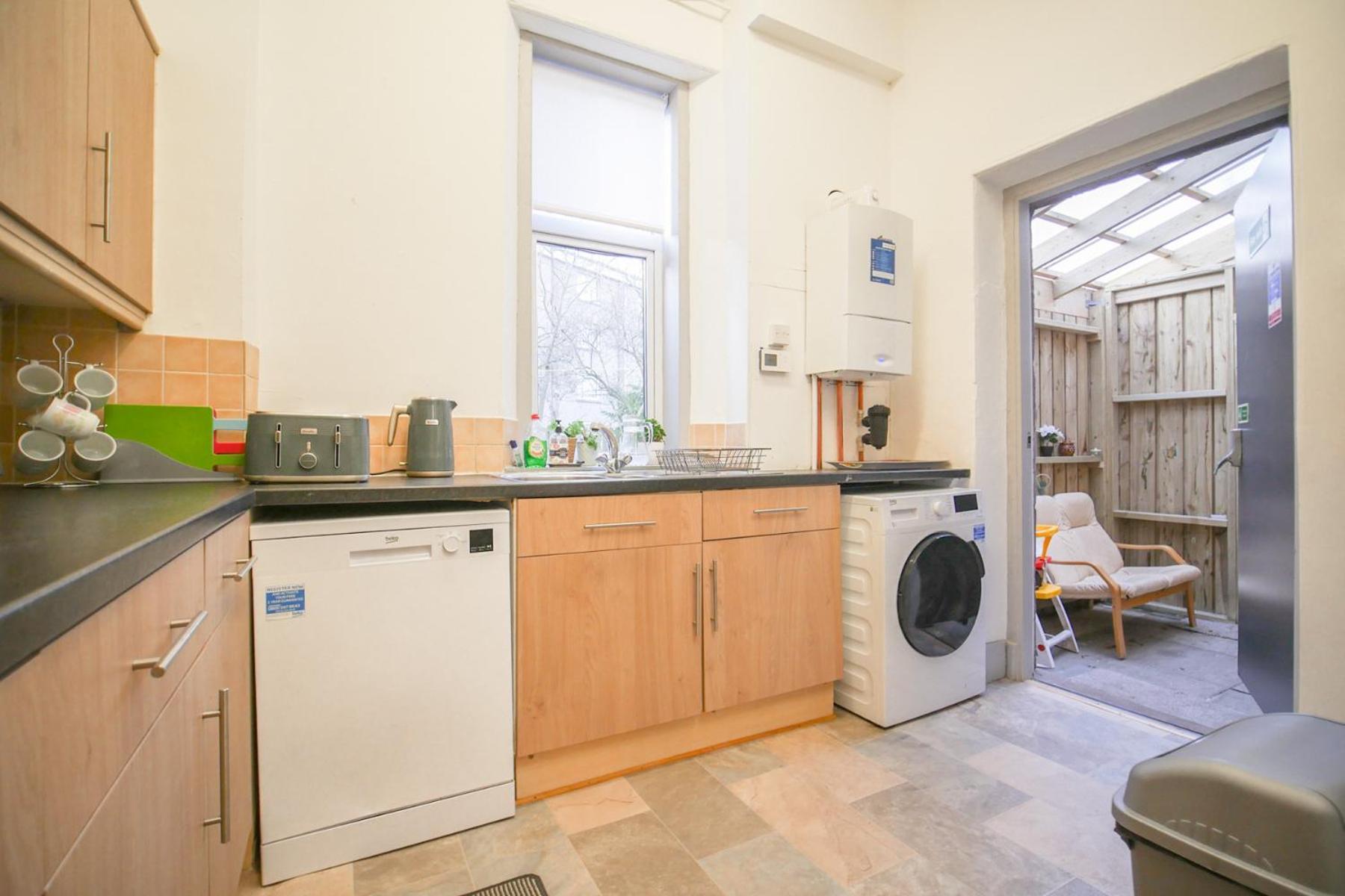 Telford Rd 5 Bedroom House 因弗内斯 外观 照片